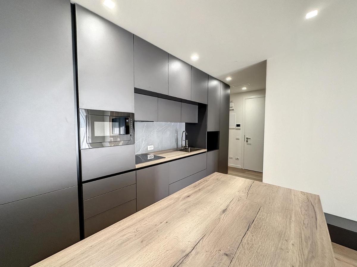 Ad Suite Apartment Riva del Garda Eksteriør billede