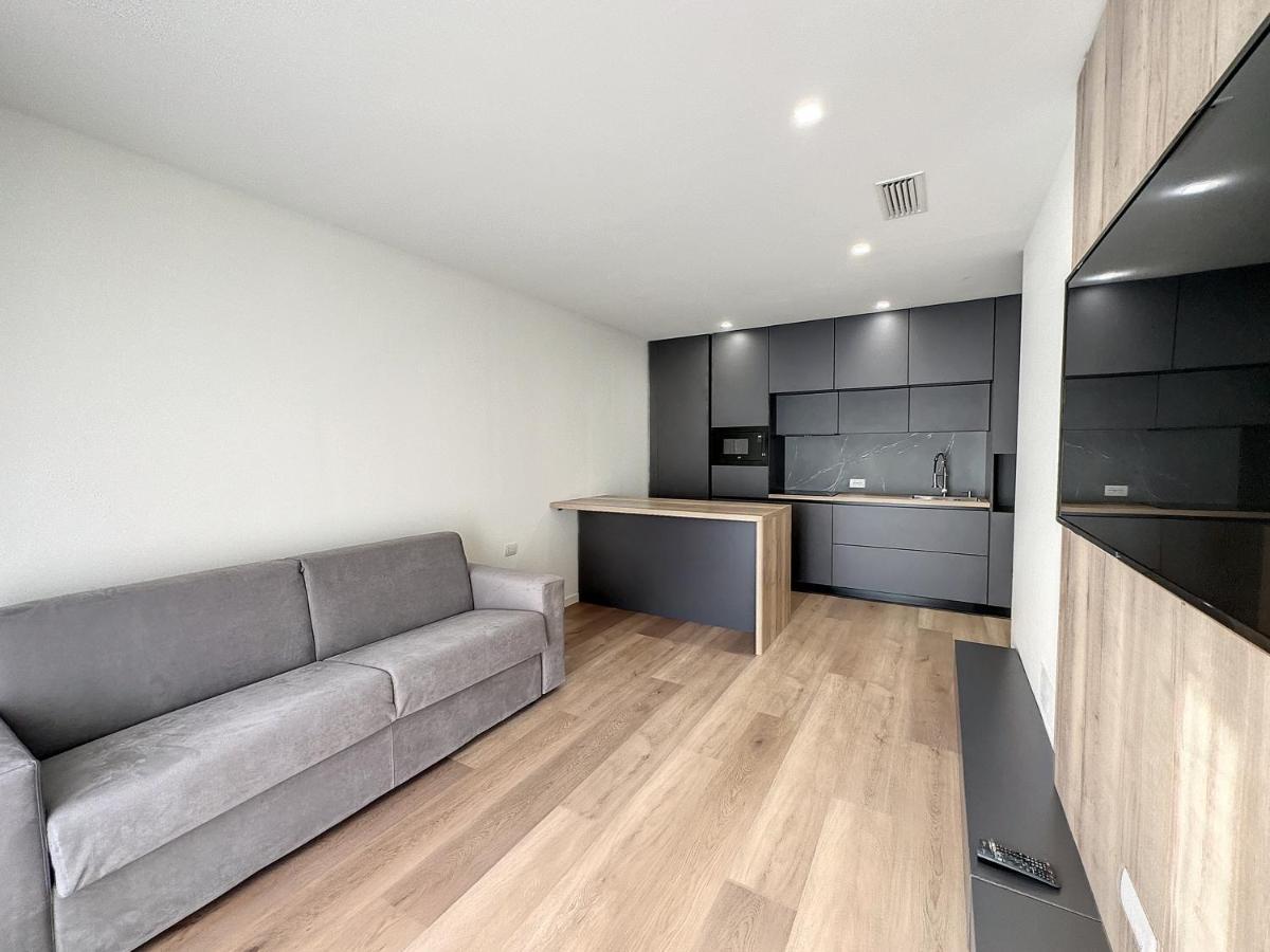 Ad Suite Apartment Riva del Garda Eksteriør billede