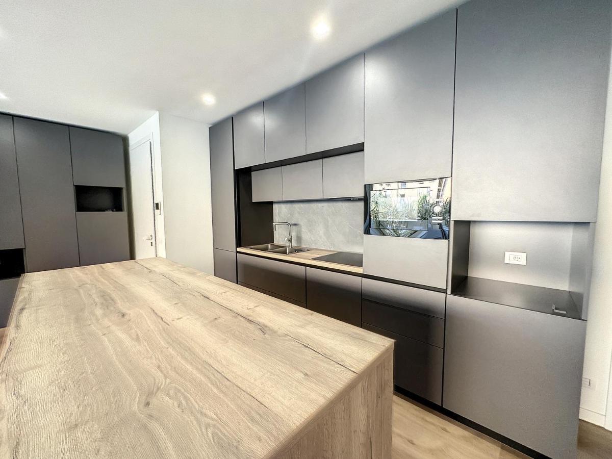 Ad Suite Apartment Riva del Garda Eksteriør billede