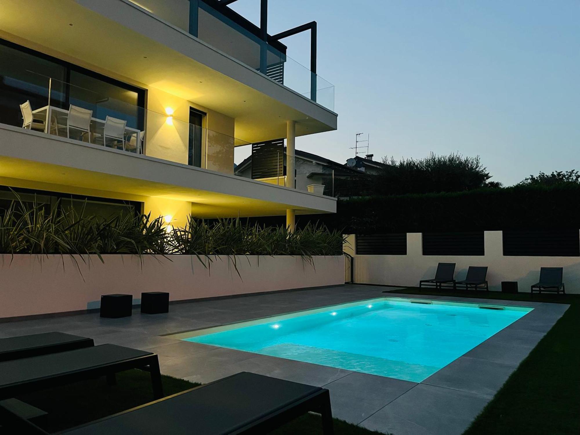 Ad Suite Apartment Riva del Garda Eksteriør billede